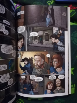 Карноу, Истмен, Валтс: Подростки мутанты ниндзя черепашки. Монстры, отбросы и безумцы