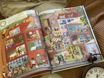 Бритта Текентрап: Морковкины с утра и до вечера. Виммельбух. В городе, в деревне, на стройке и в порту