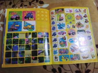 Турбозавры. Игры и загадки (с наклейками)