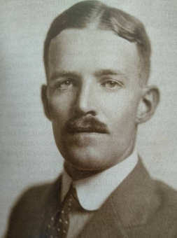 Чернявский, Дубова: Аллен Даллес