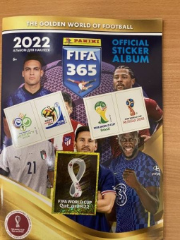 Бокс с наклейками FIFA 365-2022, 50 пакетиков с наклейками