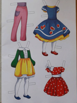 Вырезалка-наряжалка. Красная Шапочка