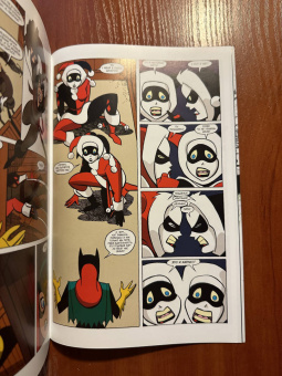 Дини, Берчетт: Бэтгерл. Приключения. Рождественский беспредел