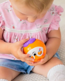 Музыкальная игрушка для малышей Азбукварик Мячик-сюрприз Лисичка