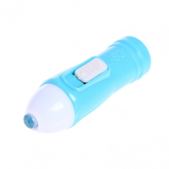 Книга с фонариком Новогодние секреты. Посвети и найди