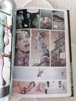 Джефф Джонс: Бэтмен. Земля-1. Книга 3