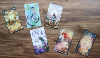 Эпплджон, Айрдейл, Кук: Ostara Tarot. Таро Остары (78 карт и руководство для гадания в подарочном оформлении)