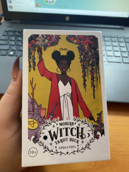 Лиза Стерл: Modern Witch Tarot Deck. Таро современной ведьмы. 80 карт и руководство к колоде