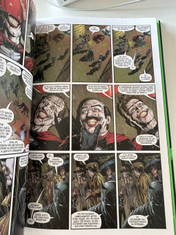 Джефф Джонс: Бэтмен. Три Джокера. Издание делюкс