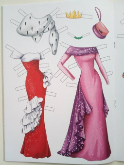 Вырезалка-наряжалка. Королева-модница