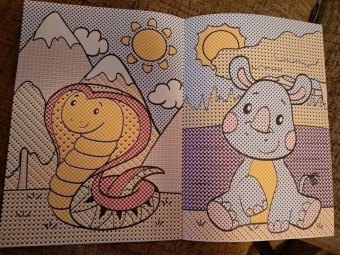 Зверушки. Книжка-раскраска