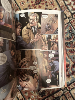 Джефф Джонс: Бэтмен. Земля-1. Книги 1 и 2