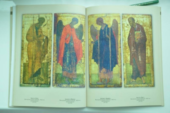 Л. Воронцова: Иконостас Троицкого Собора Троице-Сергиевой Лавры