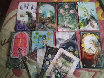 Эпплджон, Айрдейл, Кук: Ostara Tarot. Таро Остары (78 карт и руководство для гадания в подарочном оформлении)