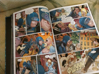 Слотт, Ли, Келли: Человек-Паук. Новый день. Том 4