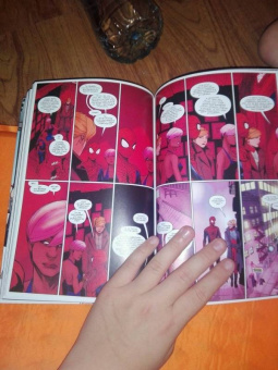 Чип Здарски: Питер Паркер. Поразительный Человек-Паук. Том 1. Навстречу сумеркам