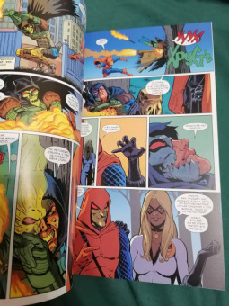 Кевин Шиник: Ось. Хобгоблин