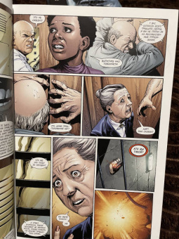 Джефф Джонс: Бэтмен. Земля-1. Книги 1 и 2