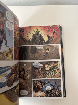 Том Тэйлор: Injustice. Боги среди нас. Год первый. Издание делюкс