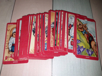 Oxana Raullkrass: Оракул Магия сердец (88 карт + инструкция)