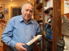 Крапивин Владислав Петрович