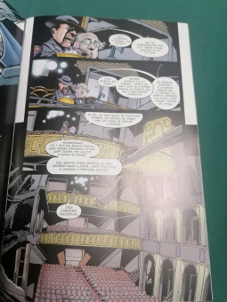 Брайан Вон: Бэтмен. Игра с огнем. Часть 3