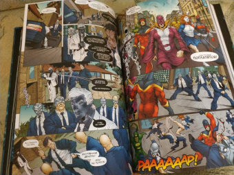 Слотт, Ли, Келли: Человек-Паук. Новый день. Том 4