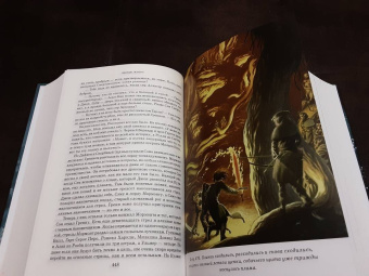 Мартин Джордж Р. Р.: Буря мечей