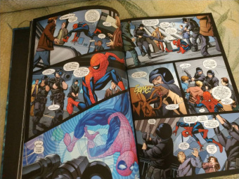 Слотт, Ли, Келли: Человек-Паук. Новый день. Том 4