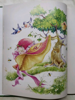 Елена Велена: Полет Соломенной Шляпки