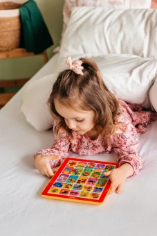 Музыкальная игрушка Азбукварик "Любимая сказочка" Планшетик