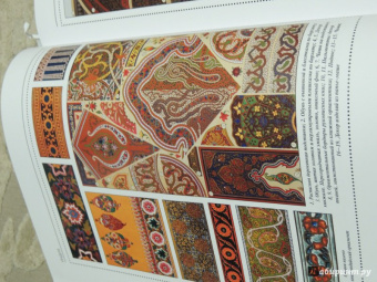 Наталья Сухарева: Орнаменты всех времен и стилей