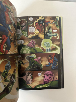 Тэйлор, Беннет: Injustice. Боги среди нас. Год второй. Издание делюкс