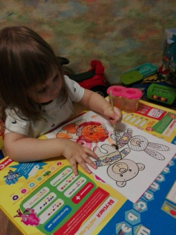 Зверушки. Книжка-раскраска