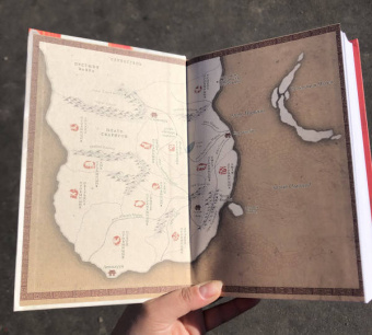 Ребекка Куанг: Республика Дракон