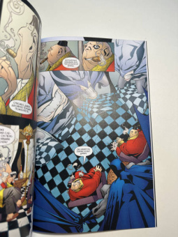 Пол Дини: Бэтмен. Detective Comics. Банда Страны чудес!