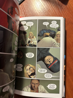 Джосс Уидон: Потрясающие Люди Икс. Полное собрание. Комплект из 2 книг