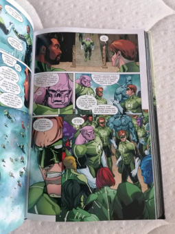 Тэйлор, Беннет: Injustice. Боги среди нас. Год второй. Издание делюкс