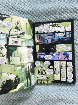 Снайдер, Тайнион: Бэтмен, Который Смеется