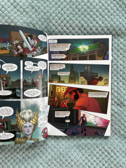 Джейсон Аарон: Война миров