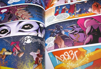 Аарон, Уилсон, Дотерман: Могучий Тор. Гром в ее венах