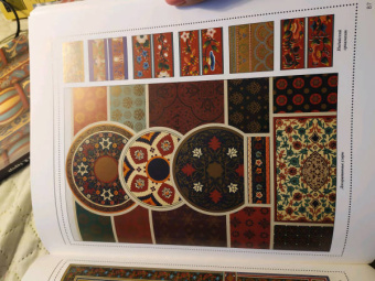 Наталья Сухарева: Орнаменты всех времен и стилей