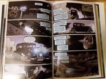 Хилл, Чарамелла: Призрак Страны Рождества и другие истории