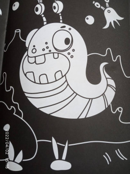 В одной черной-черной раскраске... Про монстриков