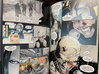 Уоррен Эллис: Трансметрополитен. Книга 4. Мусор Спайдера. Заупокойная. Городские отбросы