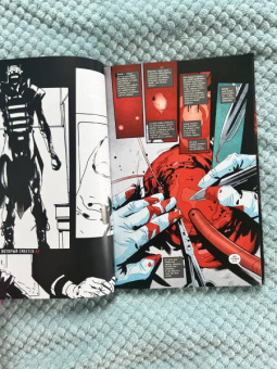 Снайдер, Тайнион: Бэтмен, Который Смеется