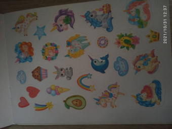 100 наклеек. Единорожки