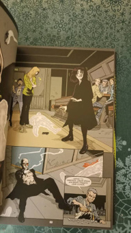 Уоррен Эллис: Трансметрополитен. Книга 4. Мусор Спайдера. Заупокойная. Городские отбросы