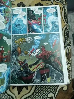 Слотт, Янг, Гейдж: Паучьи Миры