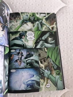 Тэйлор, Буччеллато, Фокс: Injustice. Боги среди нас. Год третий. Издание делюкс